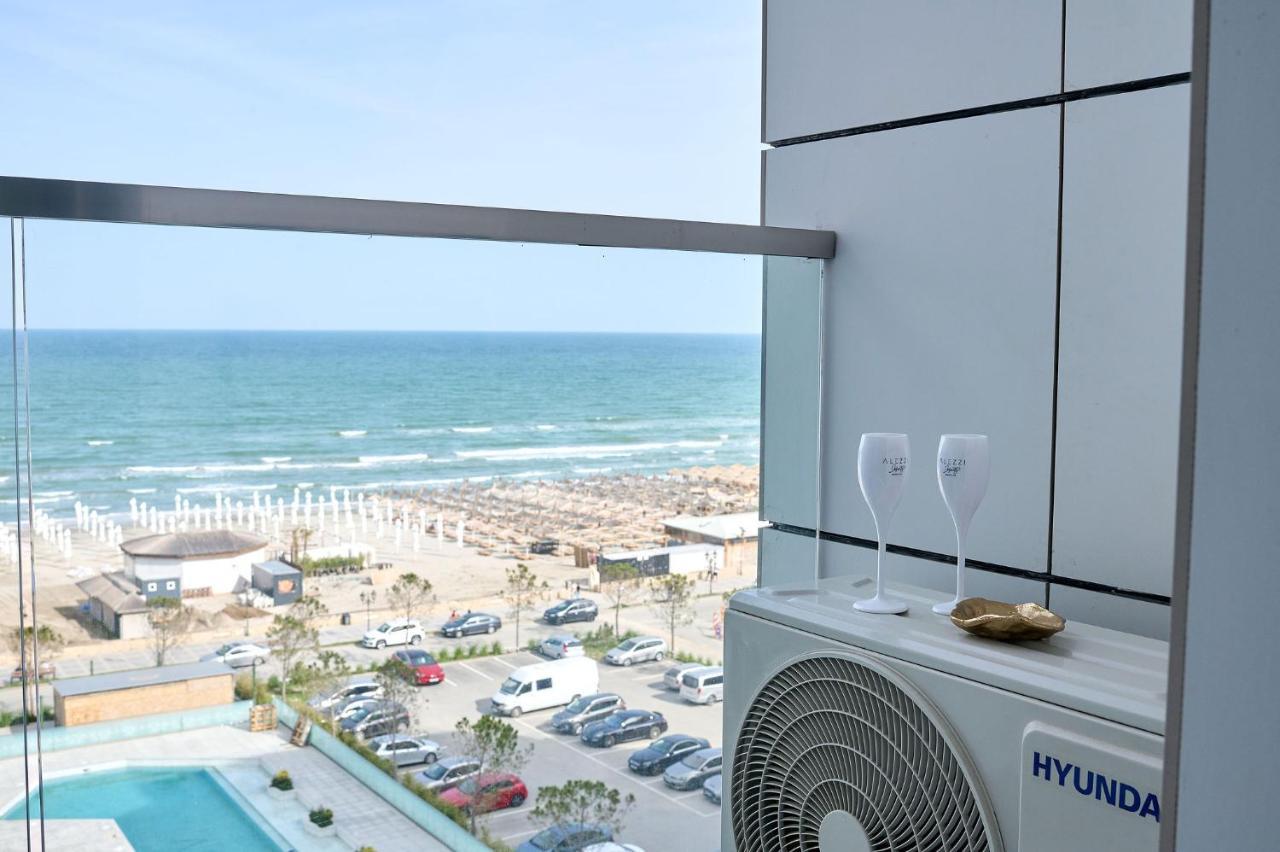 Seaview Luxury Studio In Infinity Beach Resort 마마이아 외부 사진