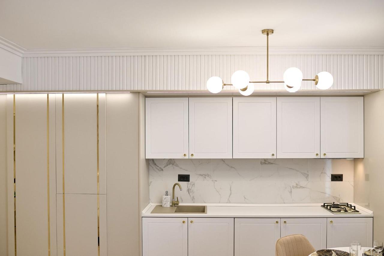 Seaview Luxury Studio In Infinity Beach Resort 마마이아 외부 사진